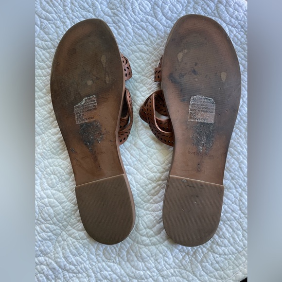 Madewell Brown Scalloped Sandals - Picture 5 of 7